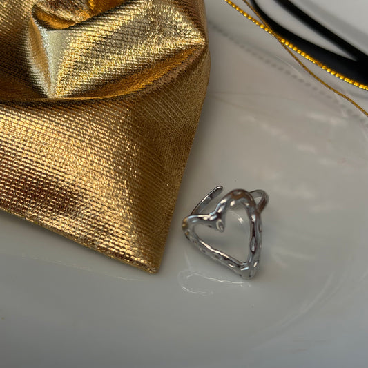 Heart Abstract Ring